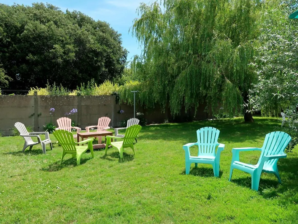 Holiday Home Houat - Phm107 By Interhome Plouhinec  0*, Plouhinec (Morbihan) Francja